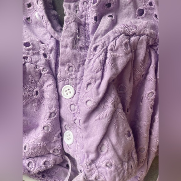 zaful button up top - Picture 3 of 4